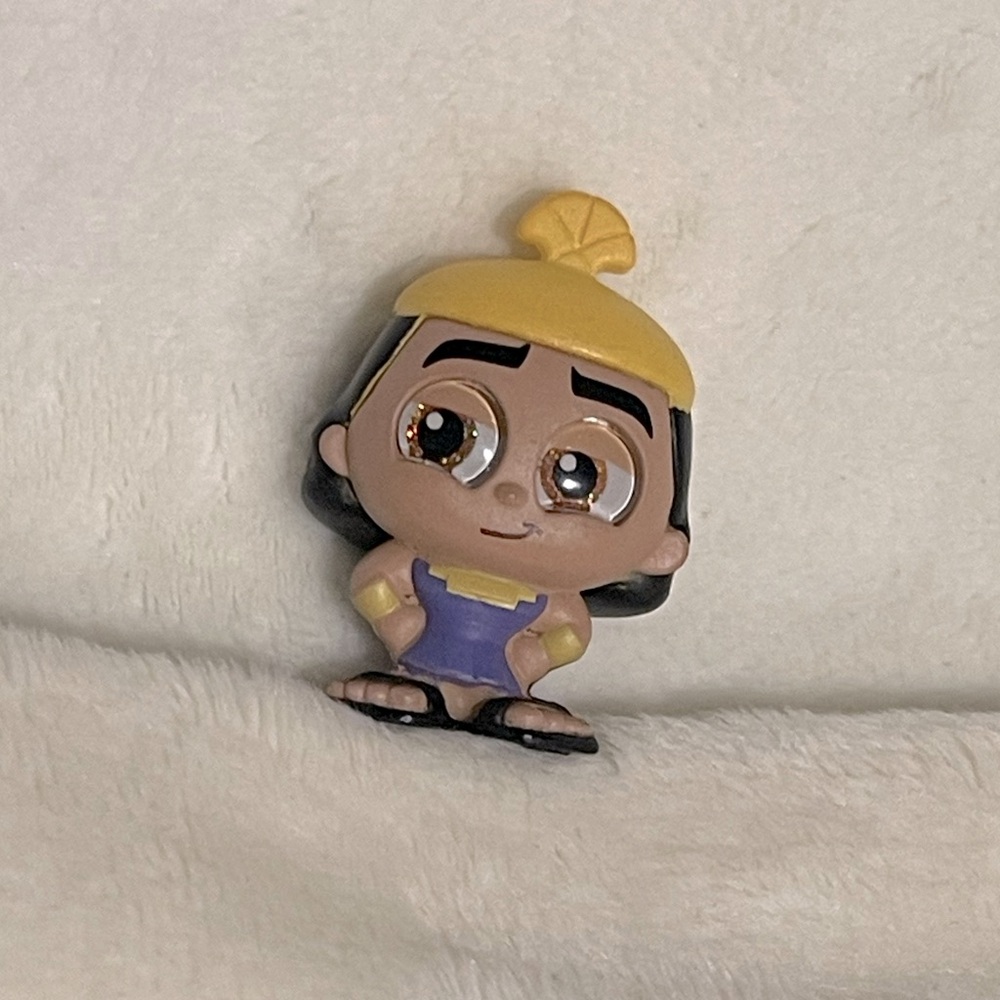 Disney Doorables Emperors New Groove Character
